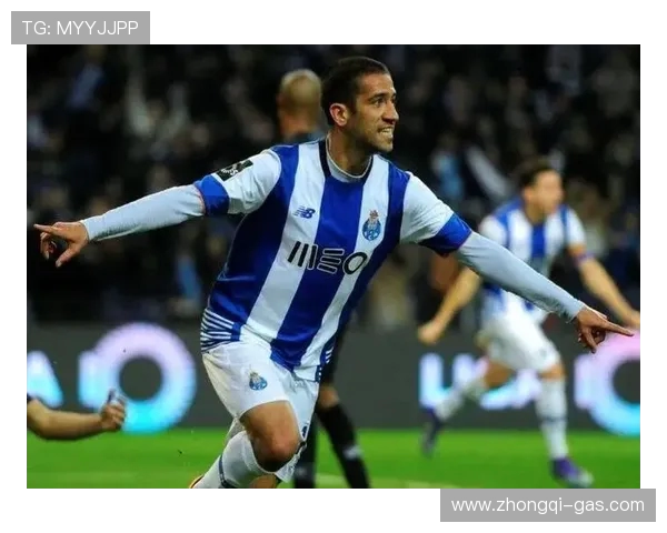 波尔图强强对话全场激战悬念迭起豪门争锋再现绿茵经典时刻